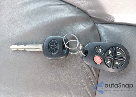 2008 Toyota Sienna Xle from USA, damaged, VIN 5TDZK22C28S212914